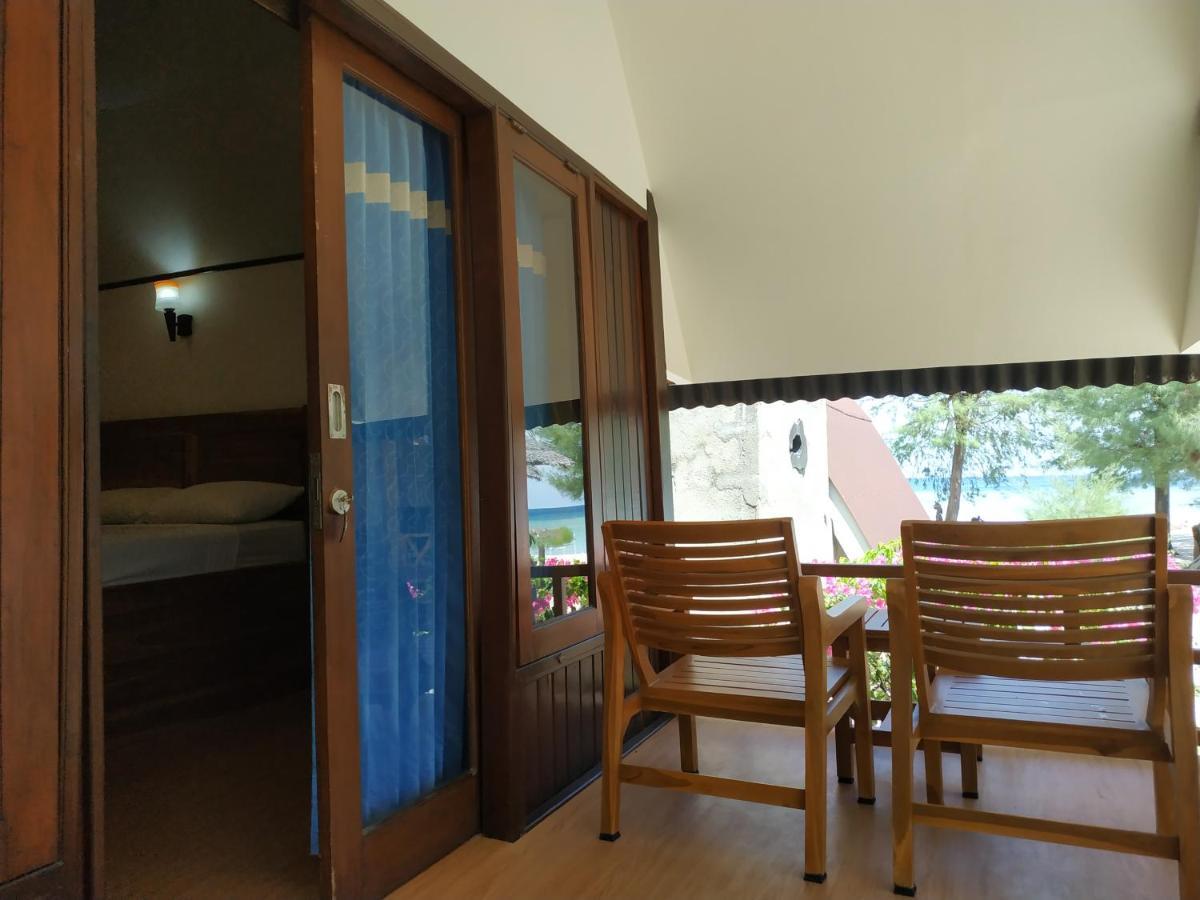 Bluecoral Bungalows Гілі-Мено Екстер'єр фото